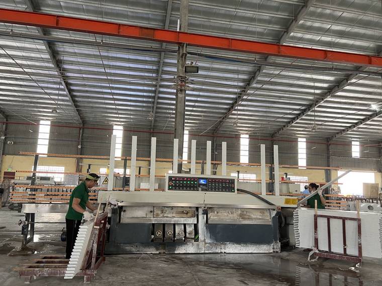 Ảnh chi tiết công đoạn Mài viền