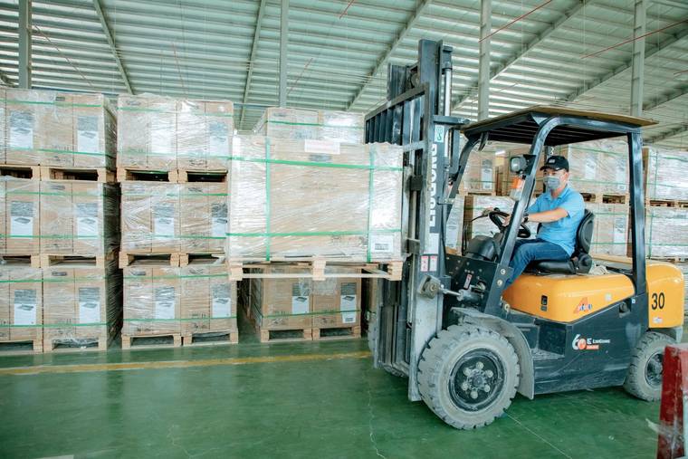Ảnh chi tiết công đoạn Đóng gói