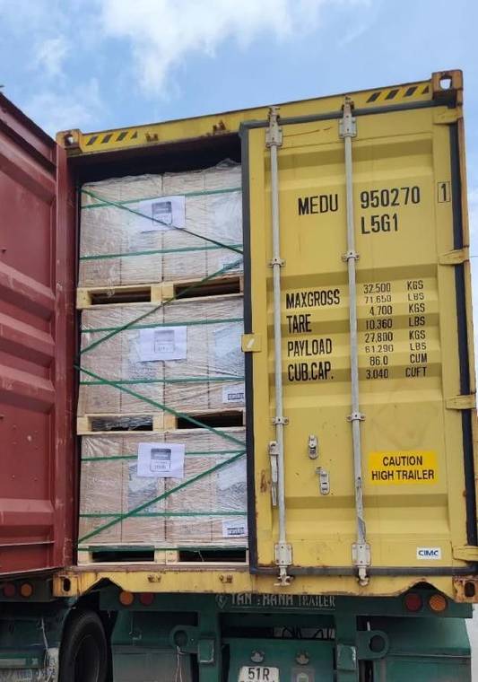 Ảnh chi tiết công đoạn Đóng container